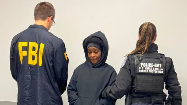 FBI anuncia captura de prófuga por fraude de USD 32 millones relacionado con el COVID-19