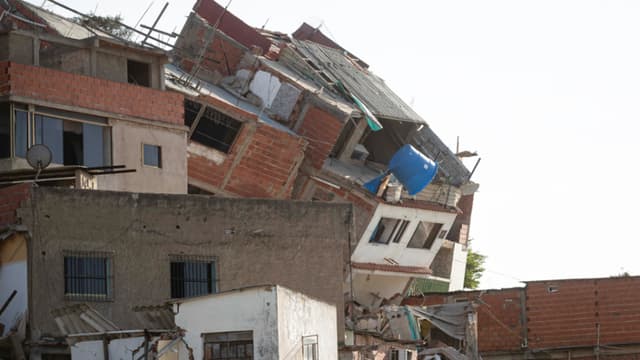 Afectados por los sismos podrán acceder a créditos para vivienda, asegura Delcy Rodríguez