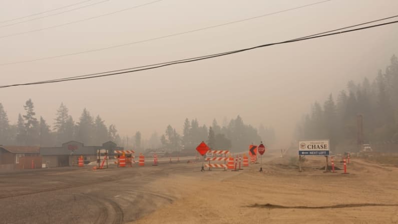 México envía más de 100 brigadistas a Canadá para enfrentar la emergencia forestal