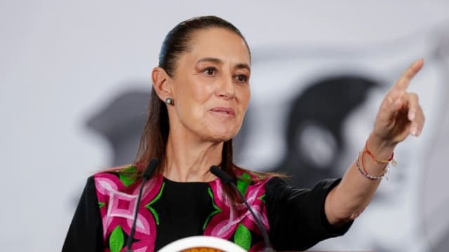México diversificará exportaciones, asegura Sheinbaum tras declaraciones controversiales de Trump sobre T-MEC