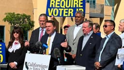 Demandan al fiscal general de California por cambiar título de iniciativa sobre identificación de votantes