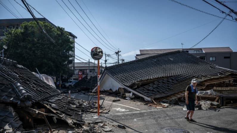 Número de muertos asciende a 25 tras terremoto de magnitud 7.1 en Japón