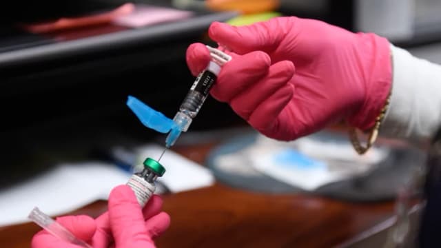 EE. UU. libera 600 mdd a Gavi tras compromisos sobre vacunas libres de mercurio