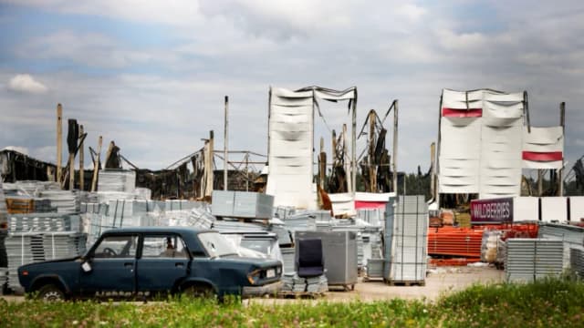 Drones ucranianos atacan instalaciones del "Amazon ruso" y una planta de energía en Rusia