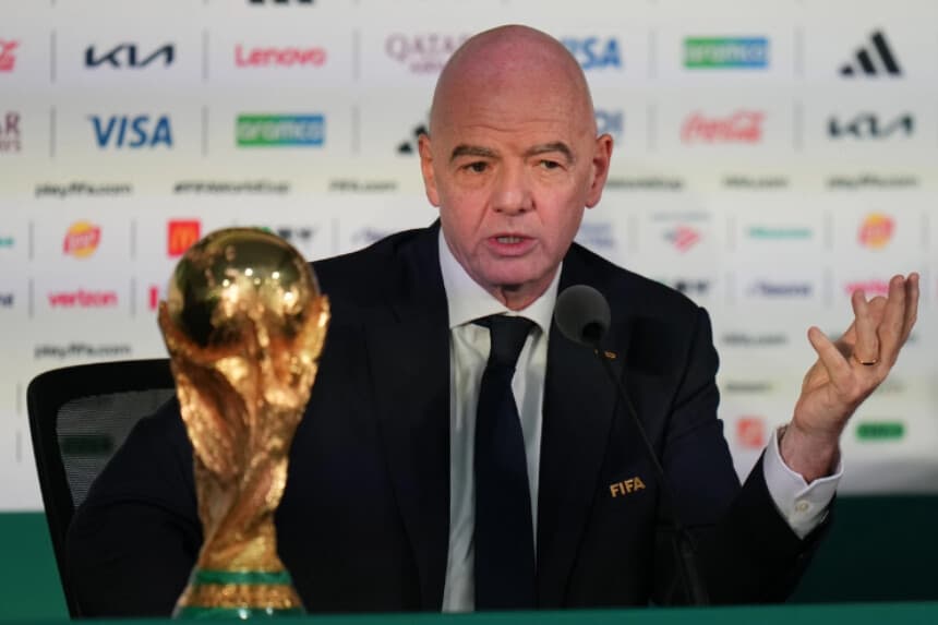 (El presidente de la FIFA, Gianni Infantino, habla durante una conferencia de prensa en la Ciudad de México, el 10 de junio de 2026. AP/Eduardo Verdugo).