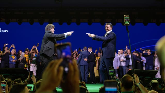 El partido de Jair Bolsonaro elige a Michelle para disputar un lugar en el Senado