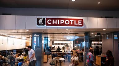 Chipotle retira jalapeños en algunos locales por temores relacionados con la salmonela