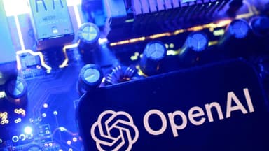Apple solicita al juez que impida a OpenAI utilizar productos fabricados con sus secretos comerciales