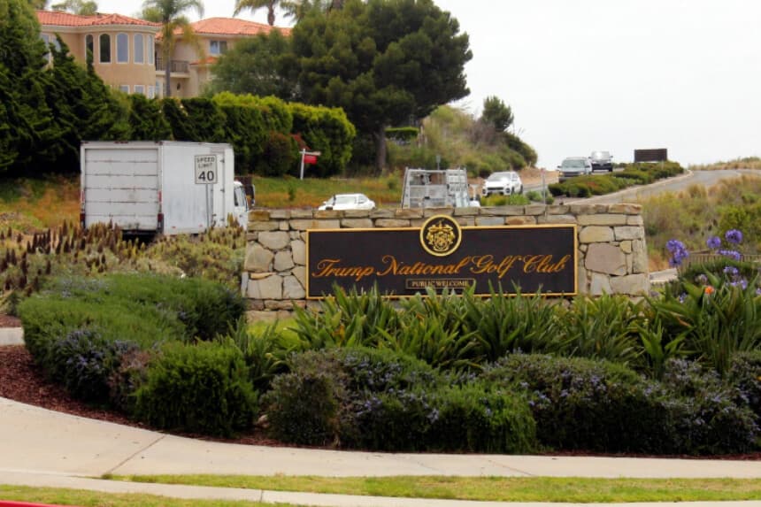 Entrada al Trump National Golf Club Los Angeles, en Rancho Palos Verdes, California, el 2 de julio de 2020. (John Antczak/A).