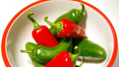 CDC vincula 345 casos de salmonela en EE. UU. con jalapeños importados de México