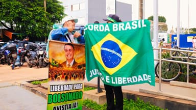 Bolsonaro solicita permiso para recibir a sus hijos durante el Día del Padre
