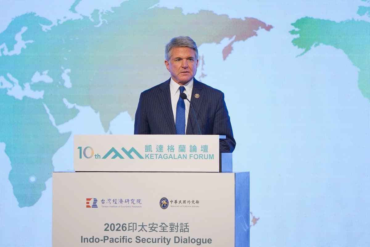 El representante Michael McCaul (R-Texas) pronunció un discurso de apertura en el Foro Ketagalan: Diálogo de Seguridad Indo-Pacífico 2026 en Taipéi el 4 de agosto de 2026. (Cortesía del Ministerio de Asuntos Exteriores de la República de China).