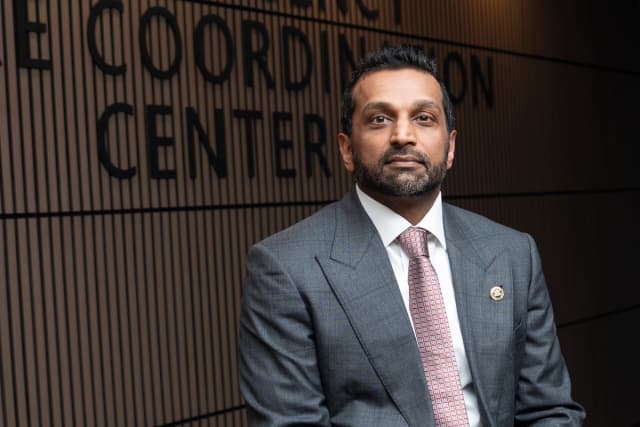 El director del FBI, Kash Patel, en la sede de la agencia en Washington el 4 de agosto de 2026. (Madalina Kilroy/The Epoch Times).
