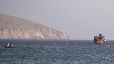 Irán pone condiciones: El estrecho de Ormuz seguirá cerrado hasta que EE. UU. acepte exigencias