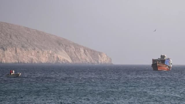 Irán pone condiciones: El estrecho de Ormuz seguirá cerrado hasta que EE. UU. acepte exigencias