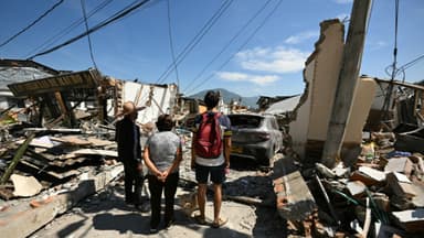 Muere hijo de 6 años de alcalde colombiano tras desplomarse edificio por devastador terremoto