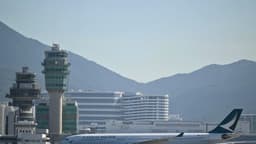 Hong Kong refuerza controles a pasajeros chinos que viajan a EE. UU. ante nueva prohibición del PCCh