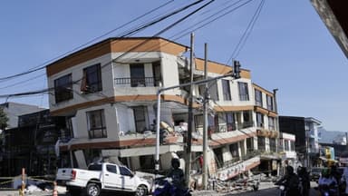 España reporta a 75 ciudadanos sin localizar después del terremoto en territorio colombiano