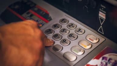Que nos enseñan los cajeros automáticos sobre la inteligencia artificial