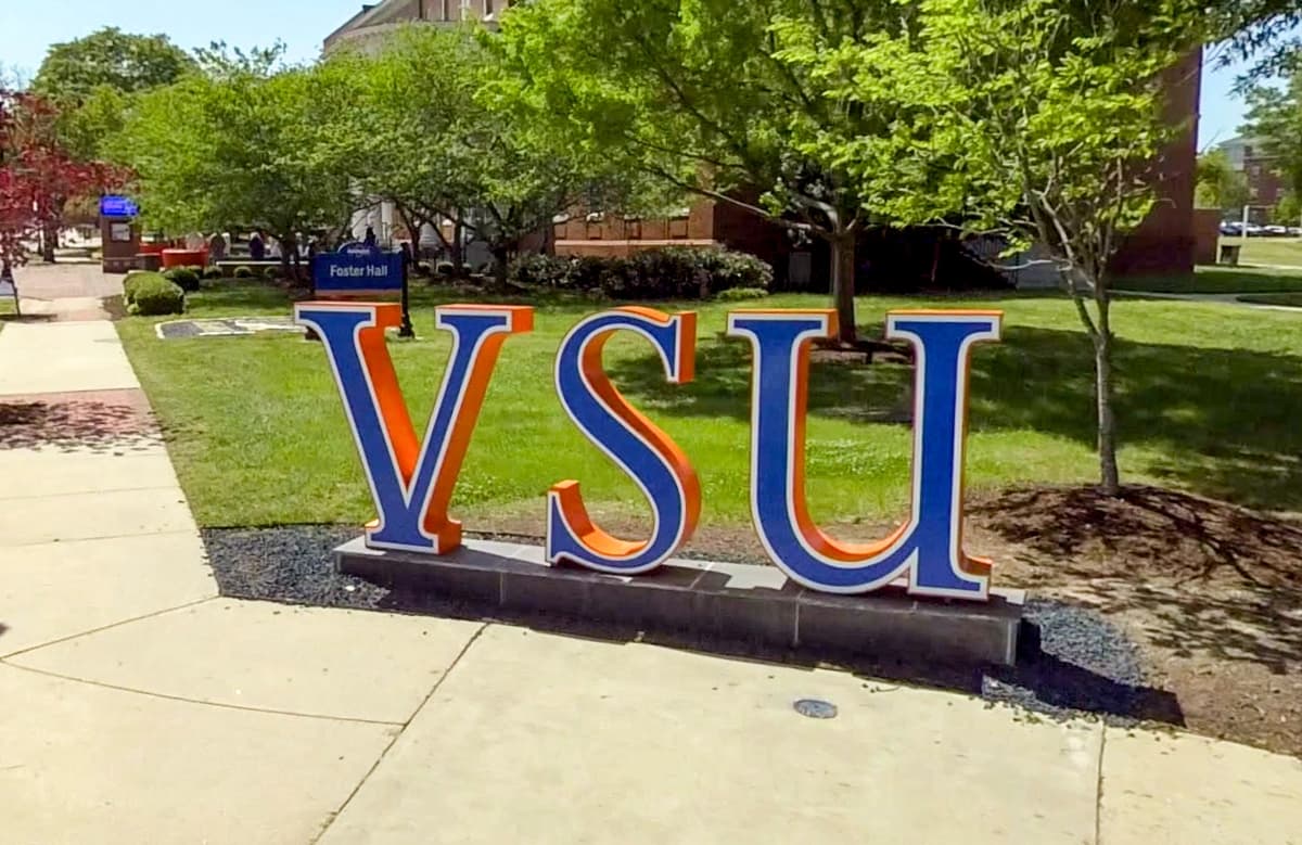 Un herido grave y cuatro lesionados tras tiroteo en la Universidad de Virginia