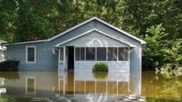 Al menos 7 personas han muerto por lluvias intensas e inundaciones récord en Indiana