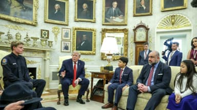 "Es un verdadero héroe": Trump recibe a socorrista en la Casa Blanca