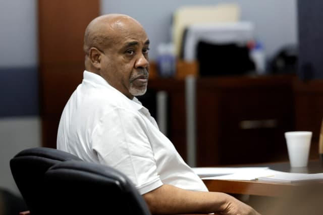 Duane "Keffe D" Davis comparece ante el Tribunal de Distrito del Condado de Clark, durante la selección del jurado para su juicio por su presunta participación en el asesinato del rapero Tupac Shakur en un tiroteo desde un vehículo en 1996, en Las Vegas, Nevada, el 12 de agosto de 2026. (Steve Marcus/vía Reuters).