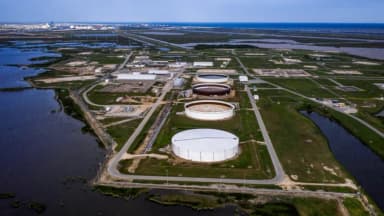 Reserva estratégica de petróleo en EE. UU. en su nivel más bajo desde 1982