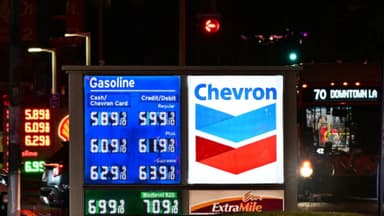 Petróleo sube por riesgos de suministro mientras EE. UU. presiona a Irán