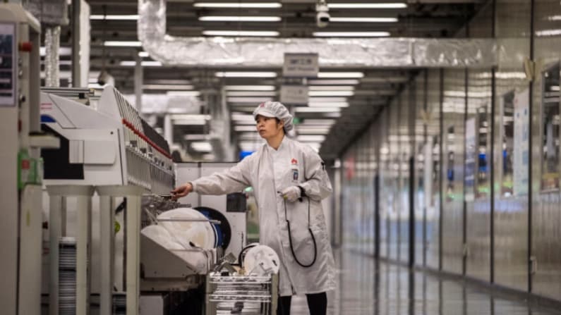 Fabricante de electrónicos en Shenzhen cierra por caída de pedidos y mayores costos