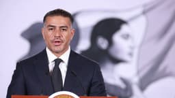 México asegura más de 4 millones de dosis de fentanilo vinculadas a “Los Rusos” con inteligencia de la DEA