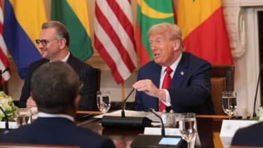 Liberia acepta deportados cubanos y venezolanos en acuerdo con Trump: autoridades
