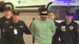 Contralmirante acusado de huachicol fiscal es trasladado al Altiplano tras expulsión de Argentina