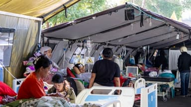 Indonesia eleva a 83 los muertos por el terremoto en la isla de Flores