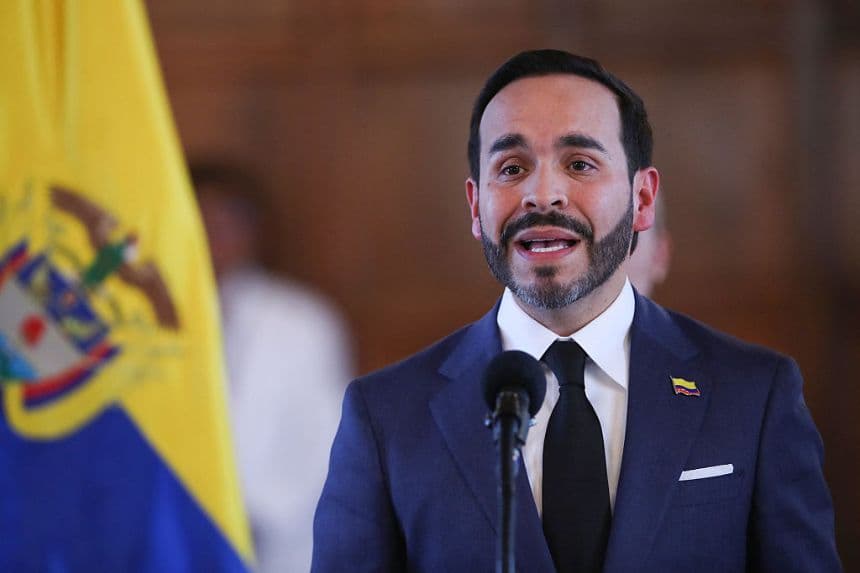 De la Espriella promete erradicar la droga en Colombia tras interceptación de narcolancha en Rep. Dominicana