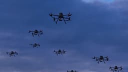 Colombia registra un alza de 146 % en ataques con drones, según la Defensoría