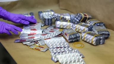 Detienen a exfuncionario deportivo de Sinaloa en EE. UU. con 111,000 pastillas de fentanilo