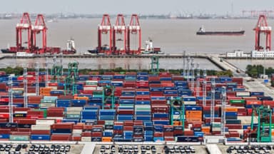 La UE refuerza su defensa comercial ante aumento de importaciones chinas de vehículos y baterías