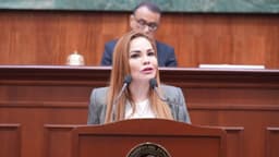 "Sinaloa está viviendo momentos oscuros", dice diputada tras toma de posesión de gobernadora interina