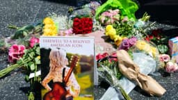 El mundo entero lamenta la muerte de Dolly Parton