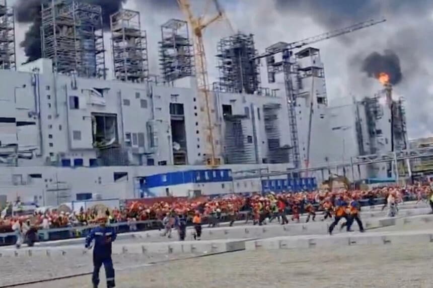 6 trabajadores chinos mueren y 9 desaparecen tras incendio en una planta química de Rusia