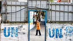 Más de 100 miembros del personal de la UNRWA podrían tener vínculos con Hamás, dice la OIG de USAID