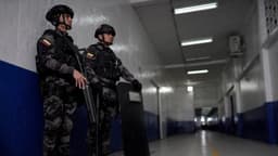 Colombia tendrá megacárceles que recluirán a los “terroristas más peligrosos”: De la Espriella