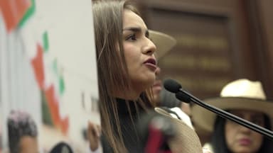 Fiscalía indaga el vínculo entre la esposa y un imputado por la muerte del alcalde Carlos Manzo
