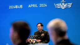 China destituye a 4 altos mandos militares en el marco de purgas cada vez más amplias