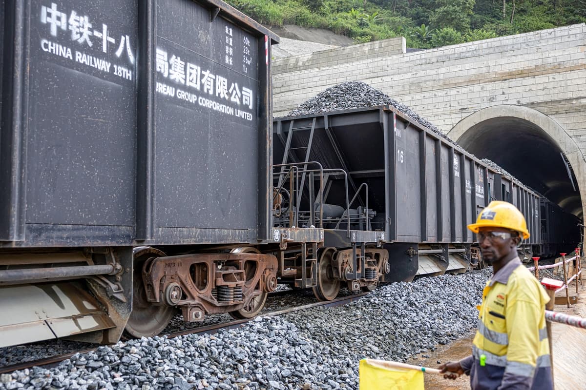 EE. UU. intensifica su ofensiva en África mientras China amplía su presencia económica y de seguridad