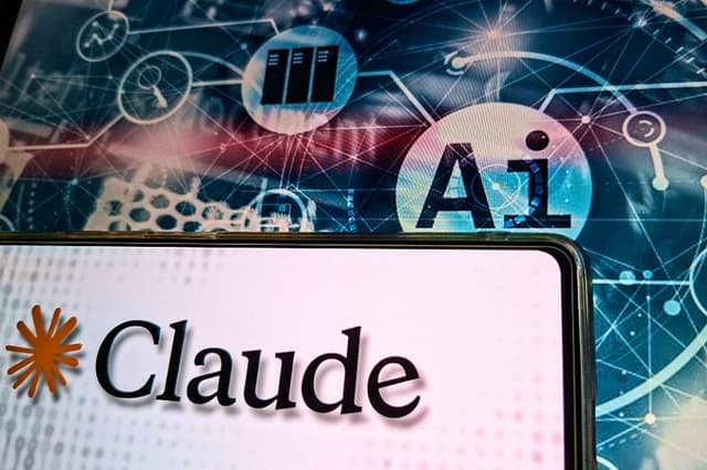Una ilustración del chatbot Claude de Anthropic el 18 de junio de 2026. (Riccardo Milani/Hans Lucas/AFP vía Getty Images).