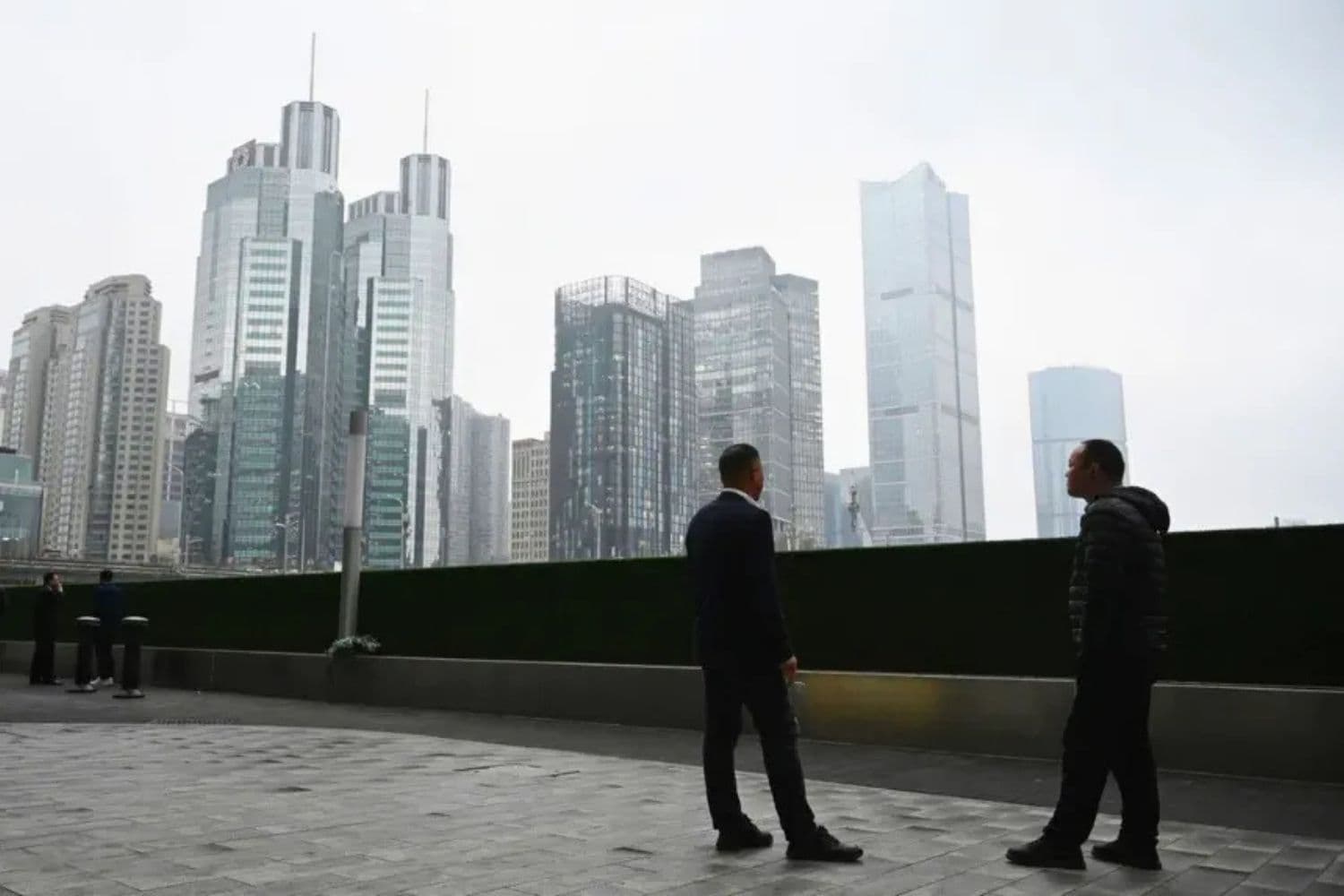 La suspensión de pagos por parte de la empresa china Yixin Wealth deja a inversionistas en incertidumbre