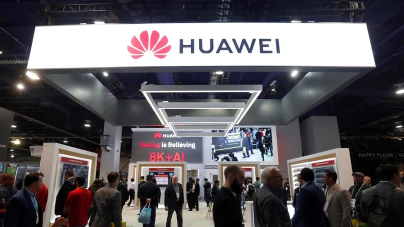 Huawei planea desarrollar fármacos con IA junto a firmas chinas, advierten sobre riesgos