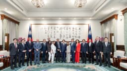Delegación parlamentaria de Italia visita Taiwán durante conversaciones de la UE de semiconductores